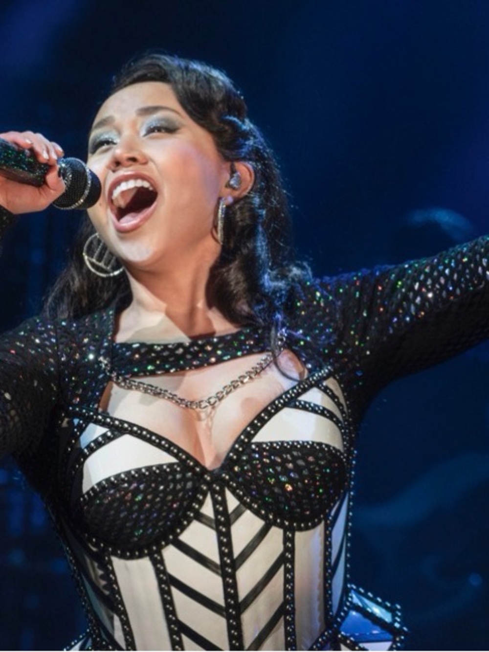 SIX The Broadway Musical Jane Seymour Black and White Corset Dress W/ Microphone - Picture 2 of 9